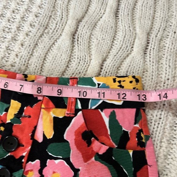 Zara Red and Green Patterned Skirt - Picture 9 of 16